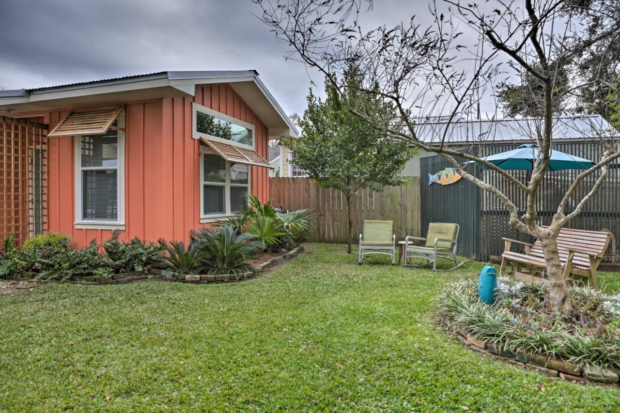 Old Town Getaway, Walk To Shopping, Dining, And Bay! Apartment Bay St. Louis Exterior foto