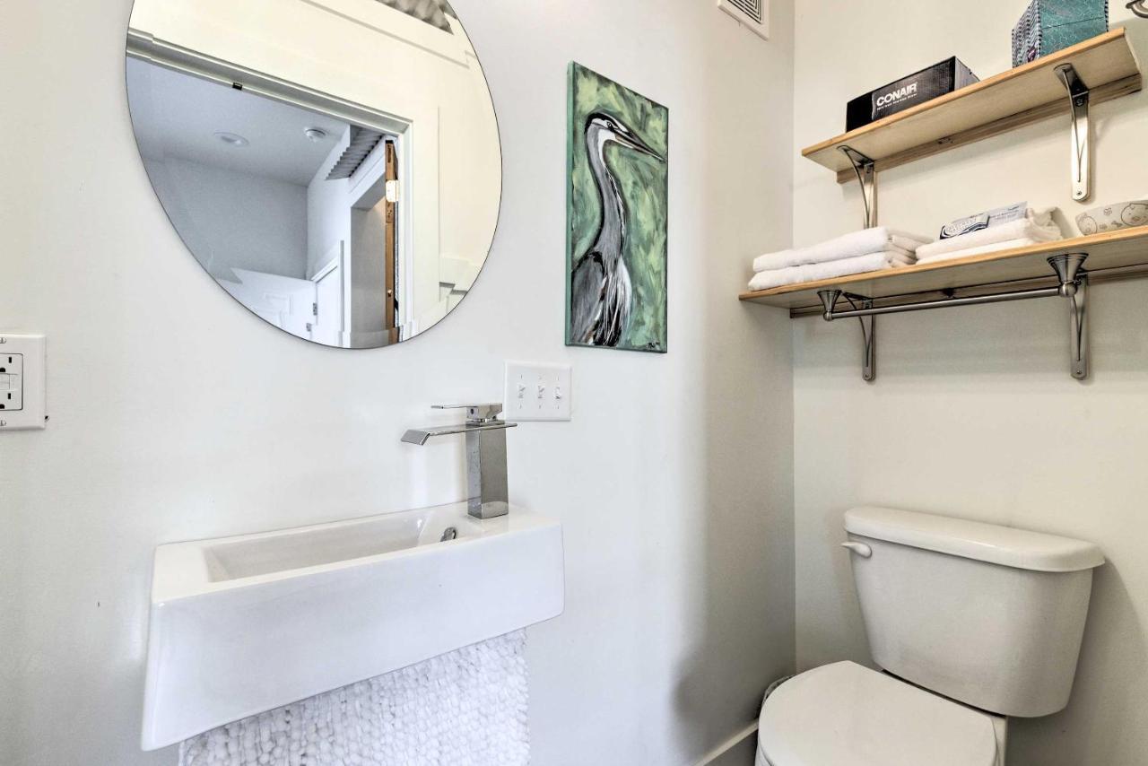Old Town Getaway, Walk To Shopping, Dining, And Bay! Apartment Bay St. Louis Exterior foto